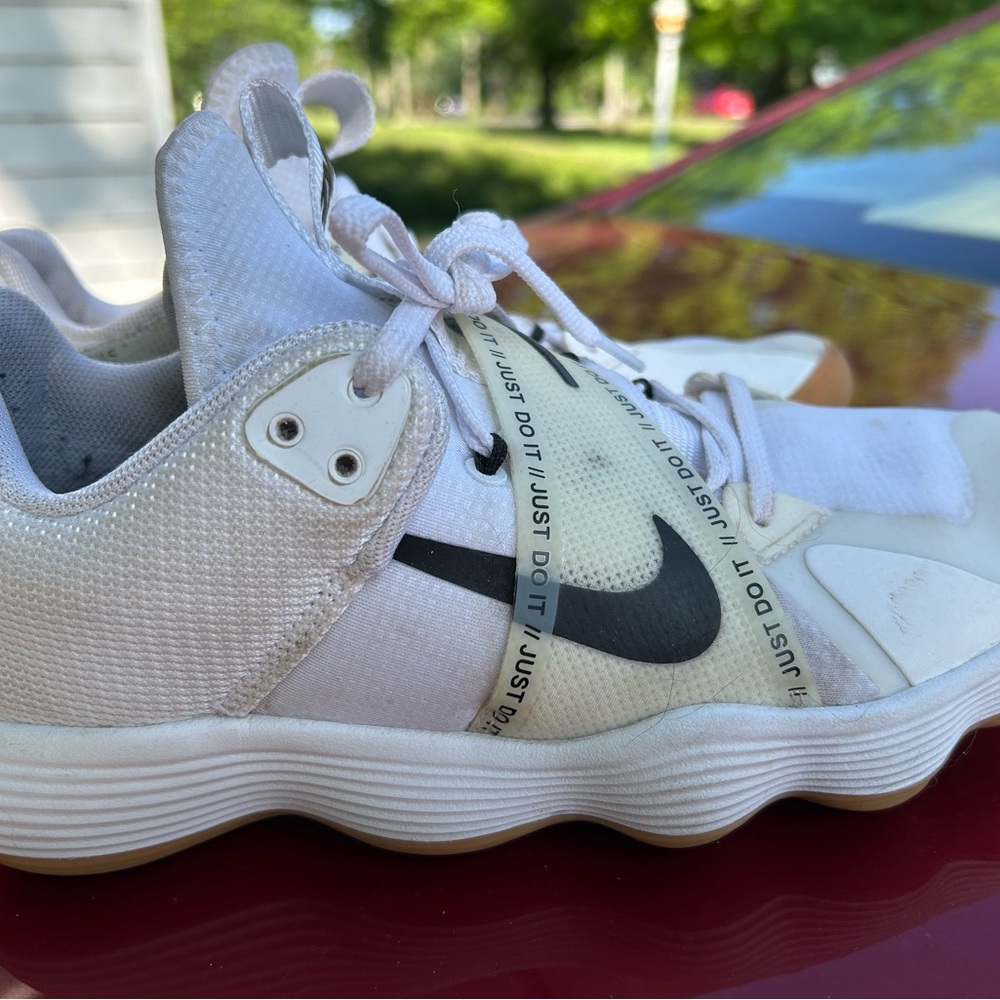 Girls volleyball shoes